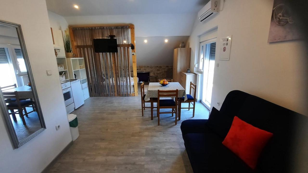 Apartmani Goga Skradin Exterior foto